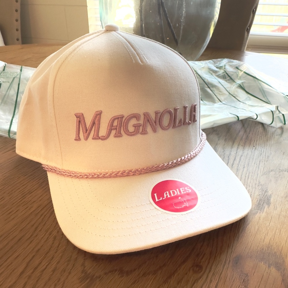 2025 NWT Magnolia Hat. Ladies fit.
